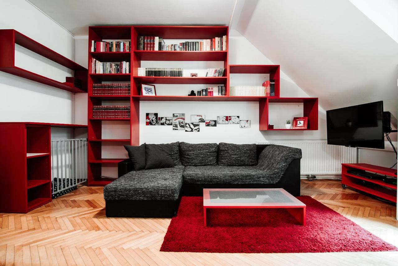 Tony'S Place Under The Castle Lubiana Esterno foto